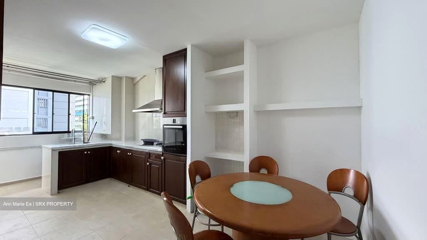 Blk 305 Hougang Avenue 5 (Hougang), HDB 3 Rooms #585007641